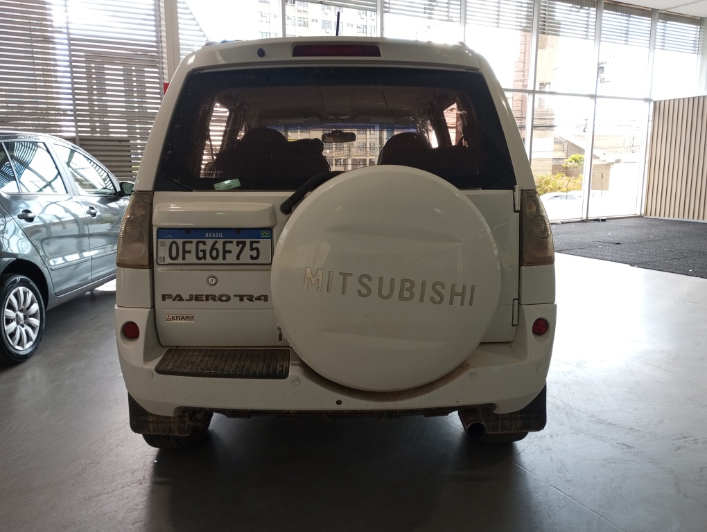 MITSUBISHI PAJERO TR4 2.0 4X2 16V 140CV FLEX 4P AUTOMATICO