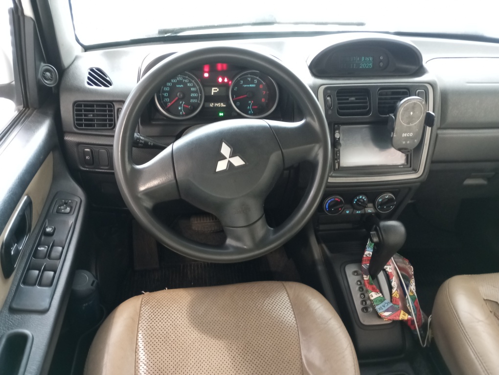 MITSUBISHI PAJERO TR4 2.0 4X2 16V 140CV FLEX 4P AUTOMATICO