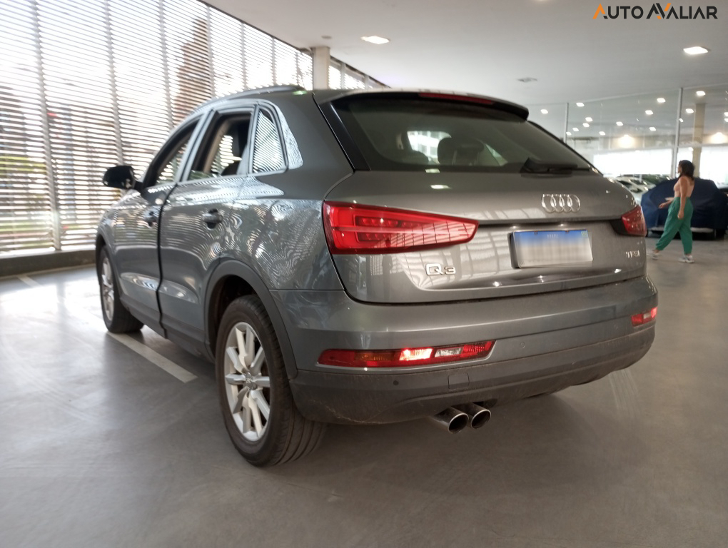 AUDI Q3 1.4 TFSI ATTRACTION FLEX 4P S TRONIC