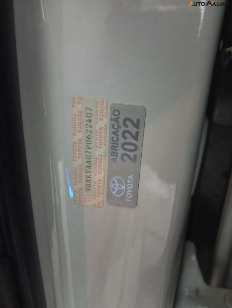 TOYOTA COROLLA CROSS 1.8 VVT-I HYBRID FLEX XRX CVT