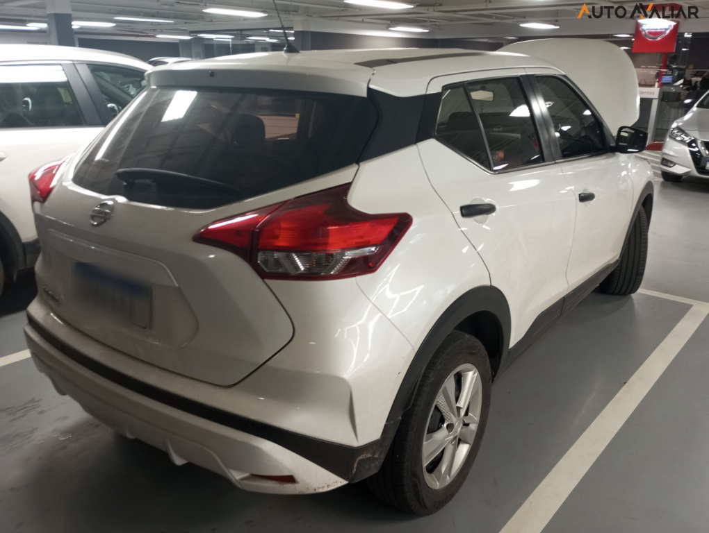 NISSAN KICKS 1.6 16V FLEXSTART ACTIVE XTRONIC