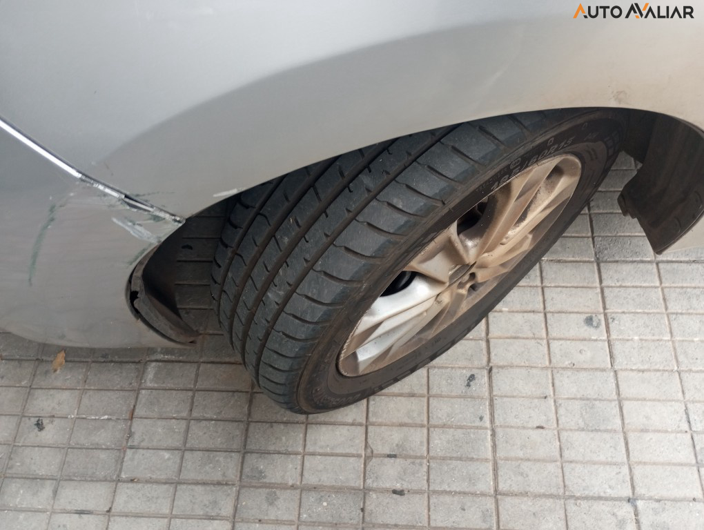 HONDA FIT 1.5 DX 16V FLEX 4P MANUAL