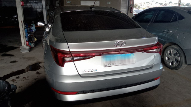 HYUNDAI HB20S 1.0 12V FLEX COMFORT MANUAL