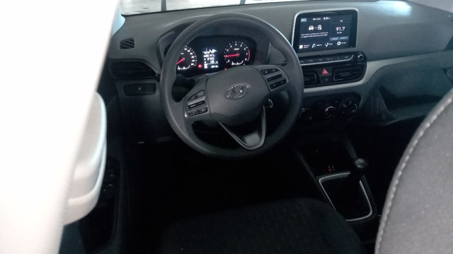 HYUNDAI HB20S 1.0 12V FLEX COMFORT MANUAL
