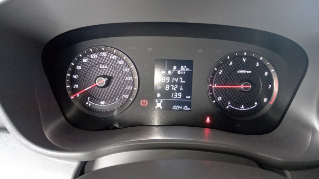 HYUNDAI HB20S 1.0 12V FLEX COMFORT MANUAL