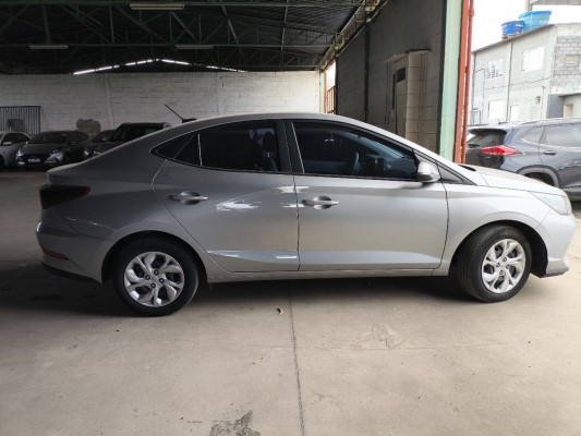 HYUNDAI HB20S 1.0 12V FLEX COMFORT MANUAL