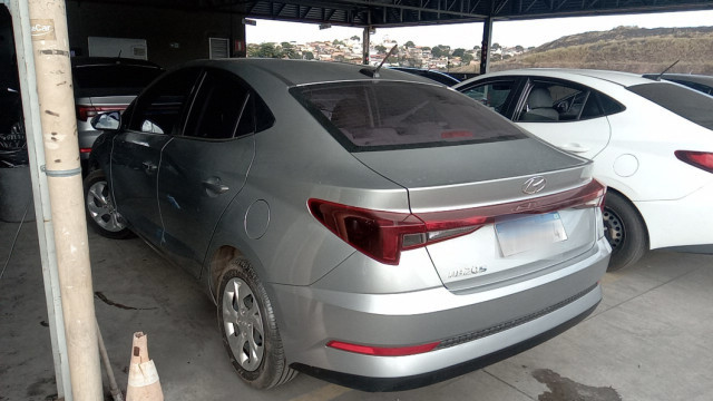 HYUNDAI HB20S 1.0 12V FLEX COMFORT MANUAL