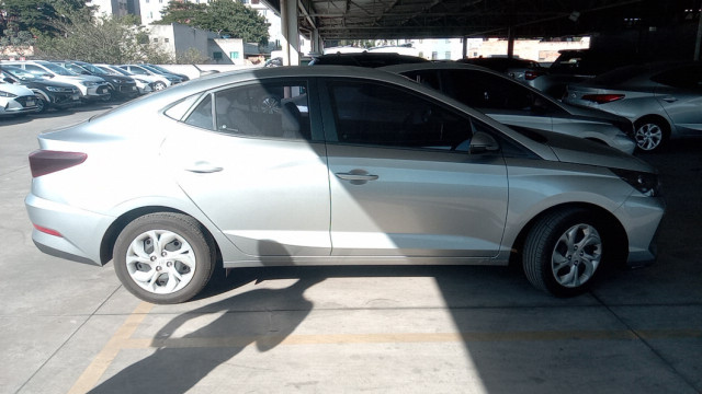 HYUNDAI HB20S 1.0 12V FLEX COMFORT MANUAL