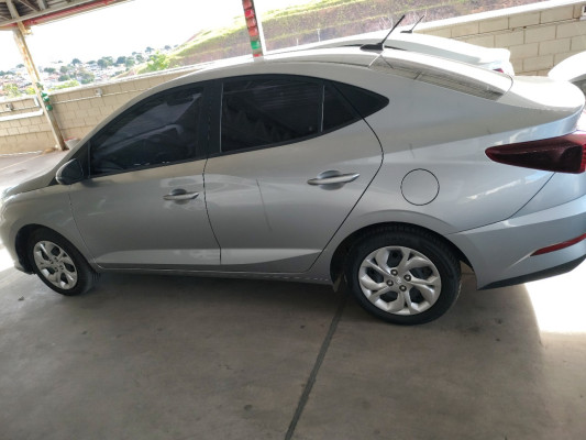 HYUNDAI HB20S 1.0 12V FLEX COMFORT MANUAL