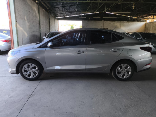 HYUNDAI HB20S 1.0 12V FLEX COMFORT MANUAL