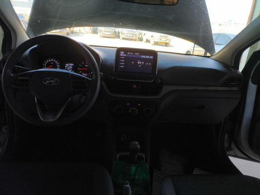HYUNDAI HB20S 1.0 12V FLEX COMFORT MANUAL