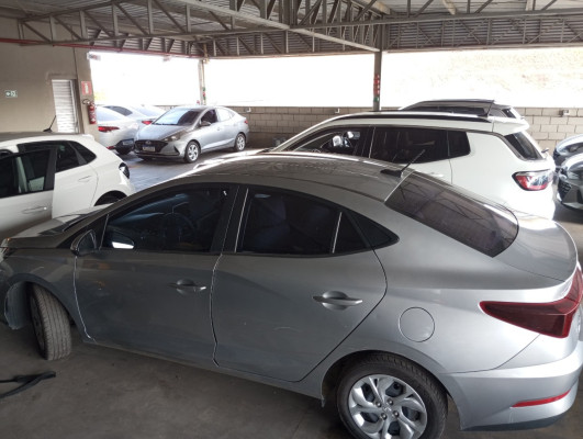 HYUNDAI HB20S 1.0 12V FLEX COMFORT MANUAL