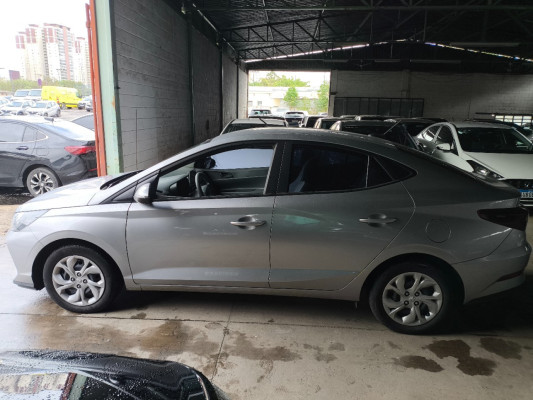 HYUNDAI HB20S 1.0 12V FLEX COMFORT MANUAL