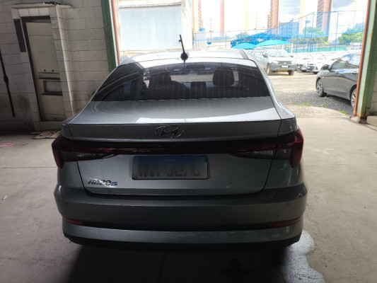 HYUNDAI HB20S 1.0 12V FLEX COMFORT MANUAL