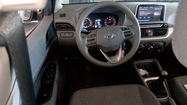 HYUNDAI HB20S 1.0 12V FLEX COMFORT MANUAL