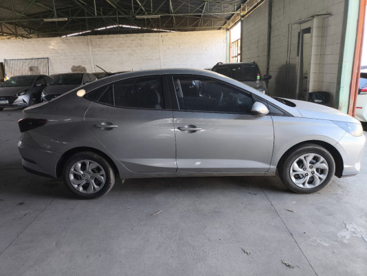 HYUNDAI HB20S 1.0 12V FLEX COMFORT MANUAL