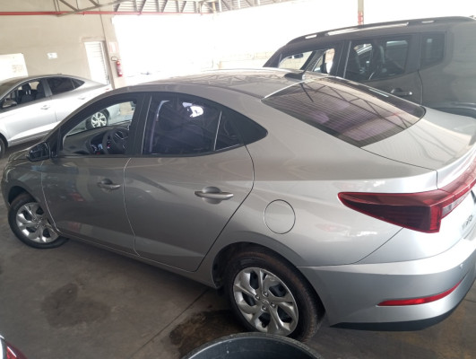 HYUNDAI HB20S 1.0 12V FLEX COMFORT MANUAL