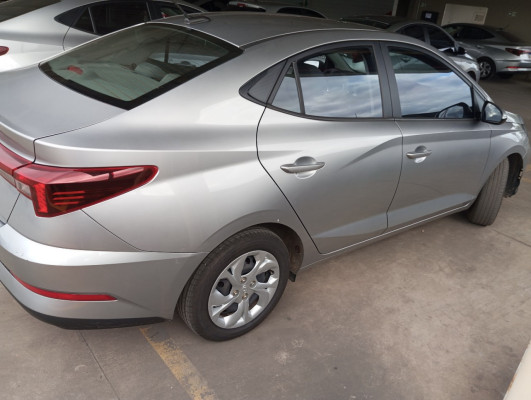 HYUNDAI HB20S 1.0 12V FLEX COMFORT MANUAL