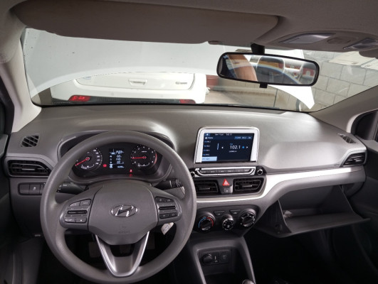 HYUNDAI HB20S 1.0 12V FLEX COMFORT MANUAL