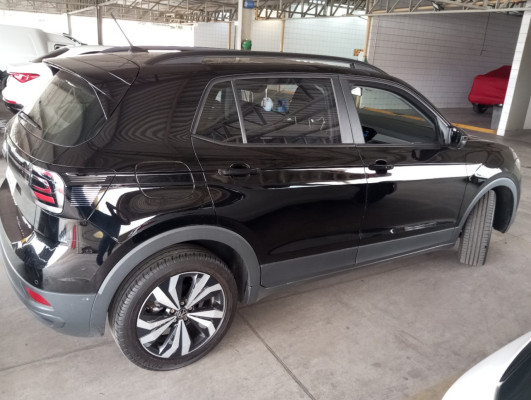 VOLKSWAGEN T-CROSS 1.0 200 TSI TOTAL FLEX AUTOMÁTICO