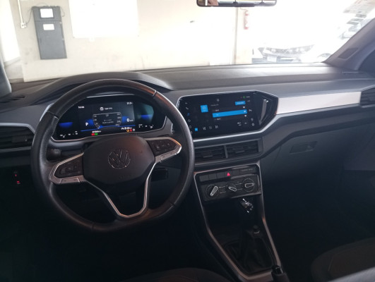 VOLKSWAGEN T-CROSS 1.0 200 TSI TOTAL FLEX AUTOMÁTICO