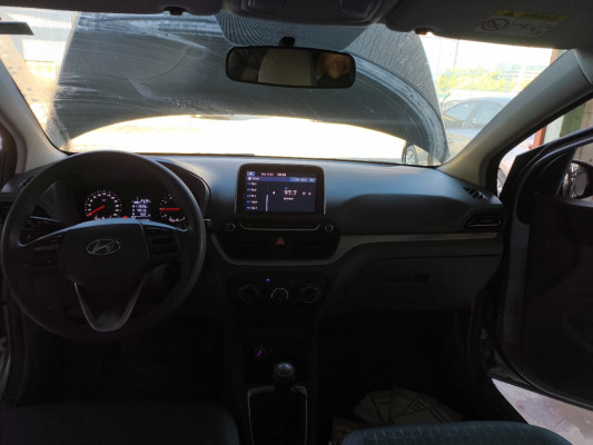 HYUNDAI HB20S 1.0 12V FLEX COMFORT MANUAL