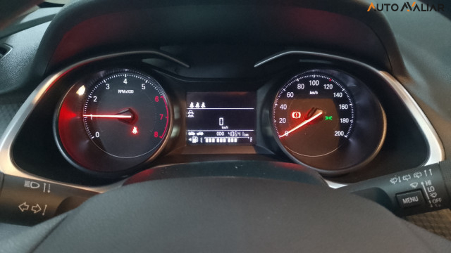 CHEVROLET ONIX 1.0 TURBO FLEX LT MANUAL