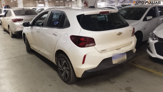 CHEVROLET ONIX 1.0 TURBO FLEX LT MANUAL
