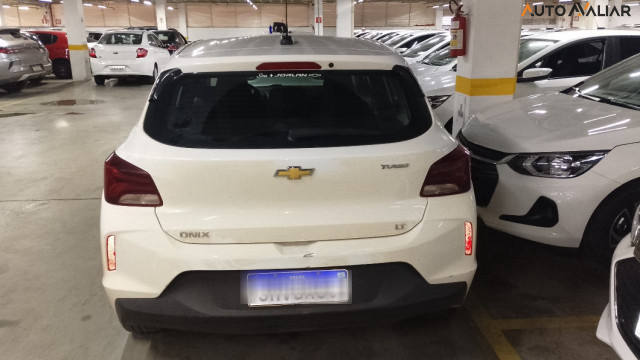 CHEVROLET ONIX 1.0 TURBO FLEX LT MANUAL