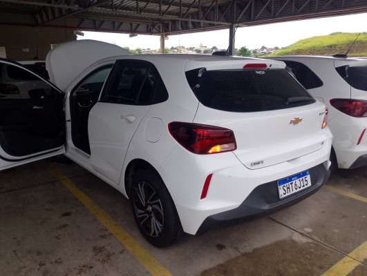 CHEVROLET ONIX 1.0 TURBO FLEX LT MANUAL