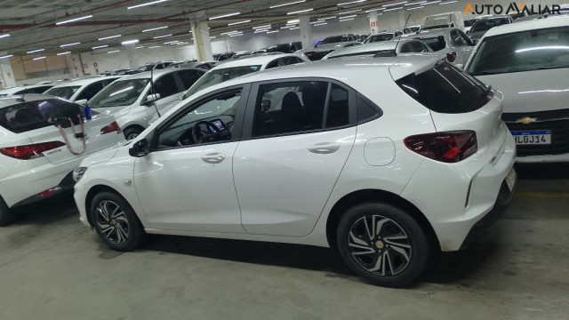 CHEVROLET ONIX 1.0 TURBO FLEX LT MANUAL