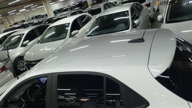 CHEVROLET ONIX 1.0 TURBO FLEX LT MANUAL