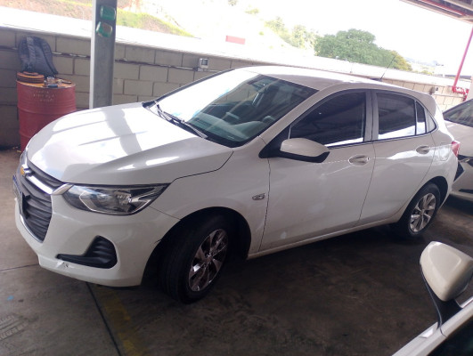 CHEVROLET ONIX 1.0 TURBO FLEX LT MANUAL