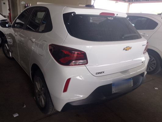 CHEVROLET ONIX 1.0 TURBO FLEX LT MANUAL