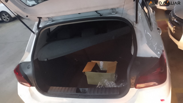 CHEVROLET ONIX 1.0 TURBO FLEX LT MANUAL