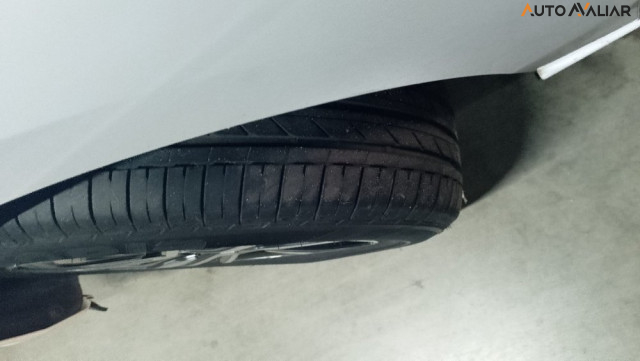 CHEVROLET ONIX 1.0 TURBO FLEX LT MANUAL