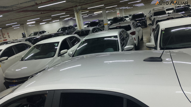 CHEVROLET ONIX 1.0 TURBO FLEX LT MANUAL