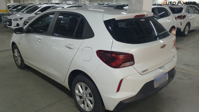 CHEVROLET ONIX 1.0 TURBO FLEX LT MANUAL