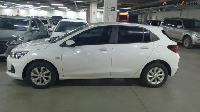 CHEVROLET ONIX 1.0 TURBO FLEX LT MANUAL