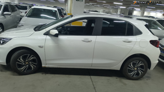 CHEVROLET ONIX 1.0 TURBO FLEX LT MANUAL