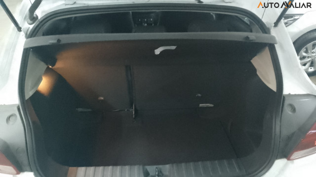 CHEVROLET ONIX 1.0 TURBO FLEX LT MANUAL