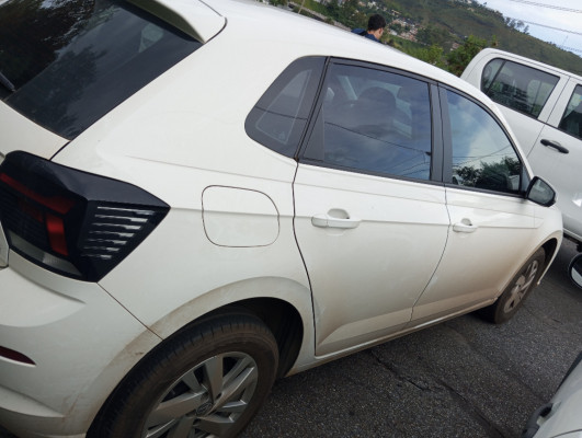 VOLKSWAGEN POLO 1.0 170 TSI MANUAL