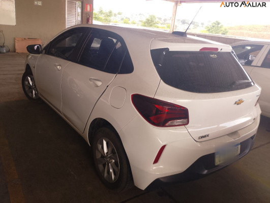 CHEVROLET ONIX 1.0 TURBO FLEX LT MANUAL