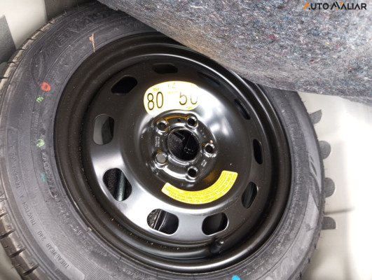 VOLKSWAGEN POLO 1.0 170 TSI MANUAL