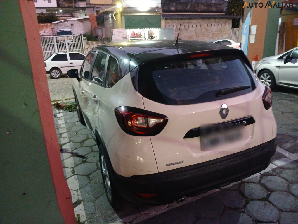 RENAULT CAPTUR 1.6 16V SCE FLEX LIFE X-TRONIC