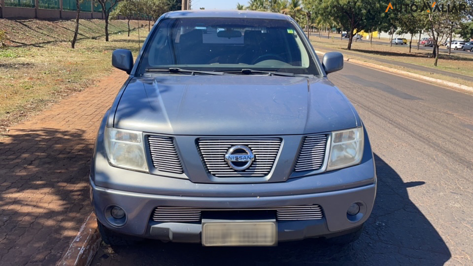 NISSAN FRONTIER 2.5 XE 4X2 CD TURBO ELETRONIC DIESEL 4P MANUAL