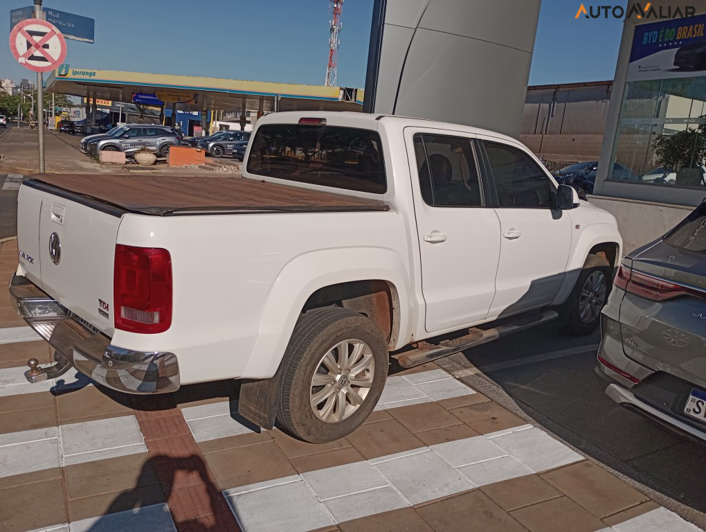 VOLKSWAGEN AMAROK 2.0 HIGHLINE 4X4 CD 16V TURBO INTERCOOLER DIESEL 4P AUTOMATICO