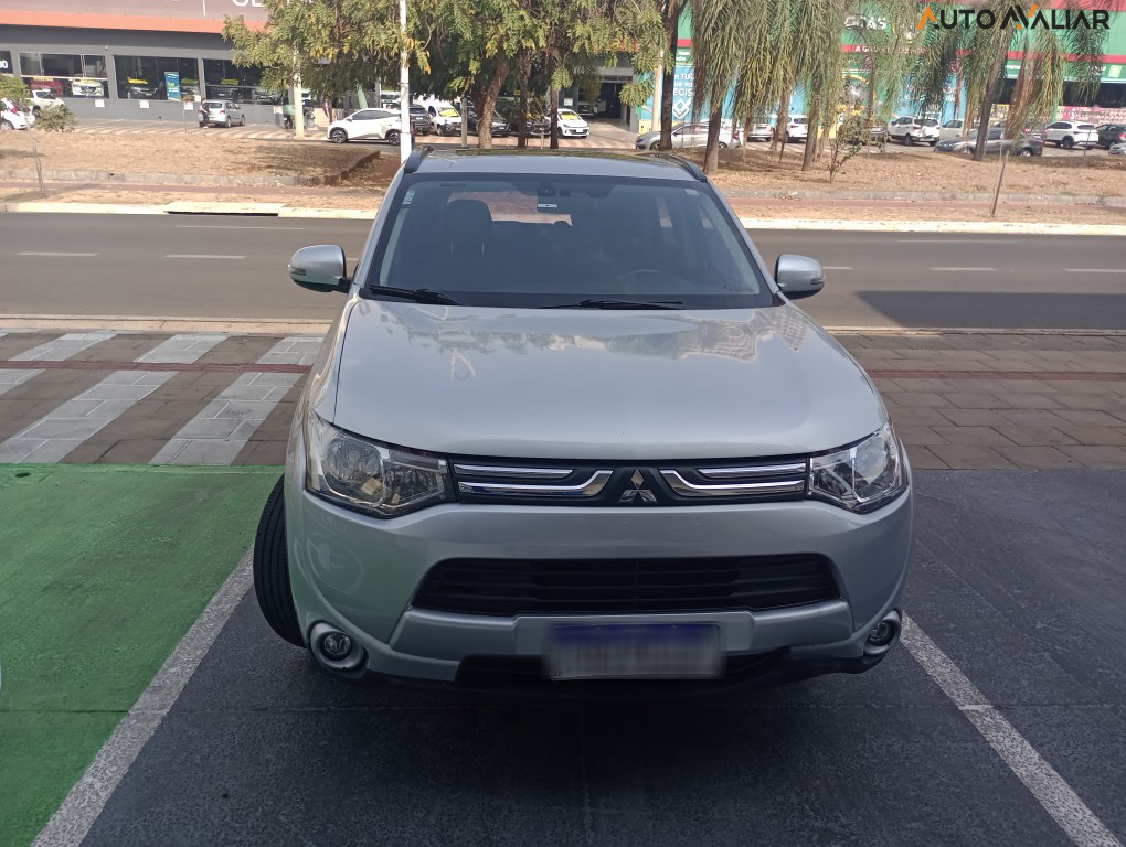 MITSUBISHI OUTLANDER 2.0 16V GASOLINA 4P AUTOMATICO