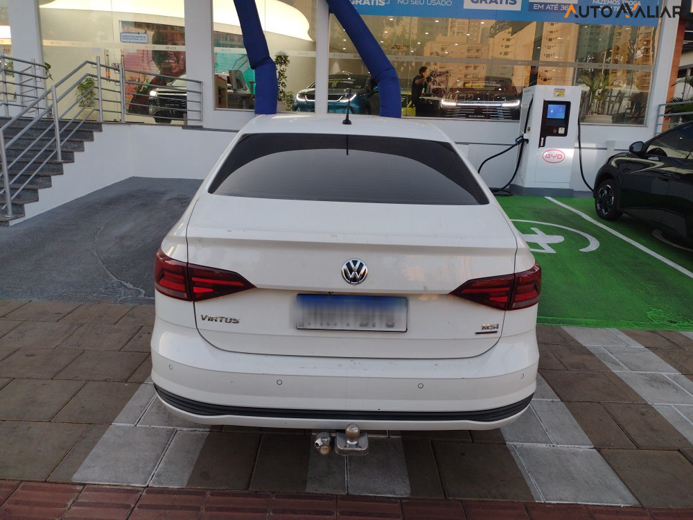 VOLKSWAGEN VIRTUS 1.6 MSI TOTAL FLEX AUTOMATICO