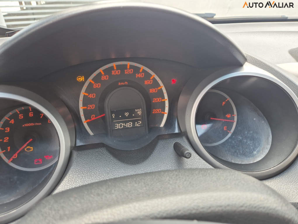 HONDA FIT 1.4 LX 16V FLEX 4P AUTOMATICO